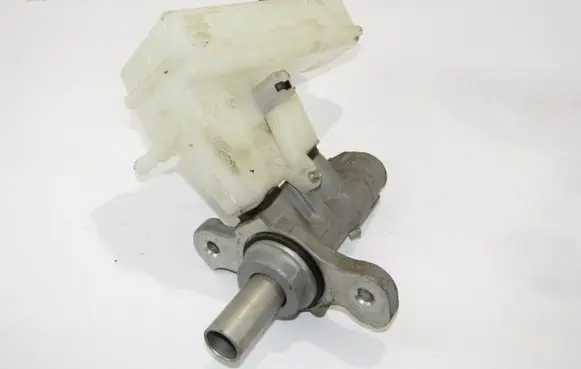 KIA Venga Master brake cylinder