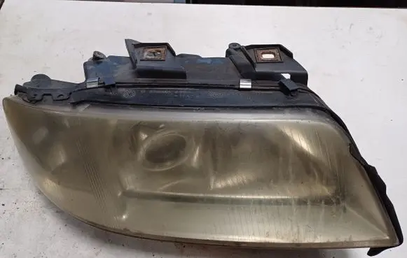 Audi A6 S6 C5 4B Headlight/headlamp