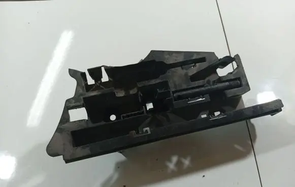 Audi A6 S6 C6 4F Tool set 4F5012111