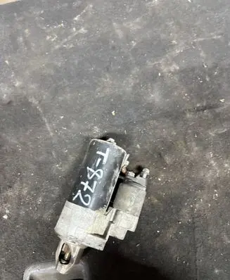 Mercedes-Benz E W212 Starter motor 0001115070