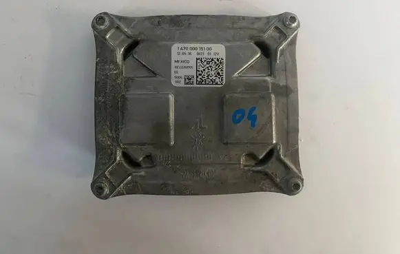 Chrysler Pacifica Headlight ballast module Xenon 10EEG1507005 147000015100