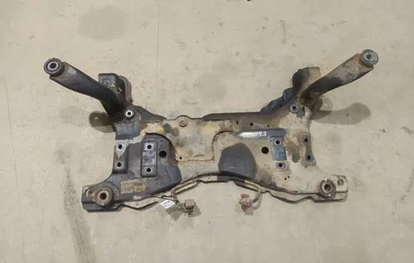 Volvo V50 Front subframe 