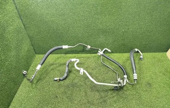 Renault Trafic III (X82) Power steering hose/pipe/line 497254543R