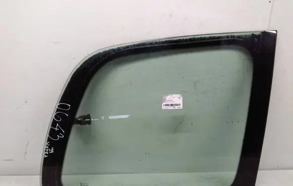Opel Sintra Rear side window