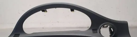 Toyota Yaris Panel trim 75F223