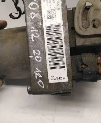 Peugeot 508 Power steering pump 9676154280