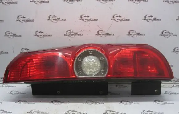 Opel Combo D Rear/tail lights
