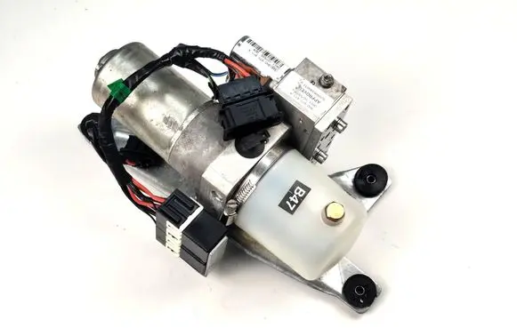 Audi A4 S4 B7 8E 8H Convertible roof hydraulic pump 8H0871611A