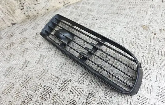 Seat Alhambra (Mk1) Front bumper lower grill 7M7853684