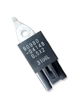 Toyota Yaris Other relay 90980 05X2 3106L