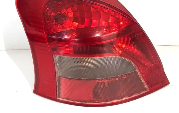 Toyota Yaris Rear/tail lights
