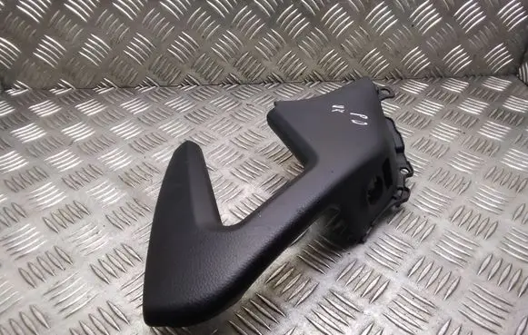 Nissan Qashqai Front door interior handle trim 809444EA0AX