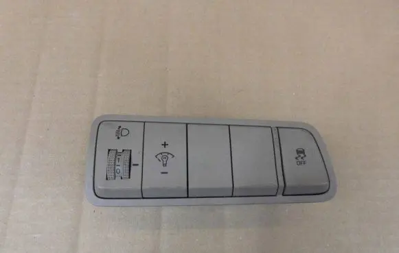 Hyundai Tucson TL ESP (stability program) switch 93710D7190UUE 93710D7190