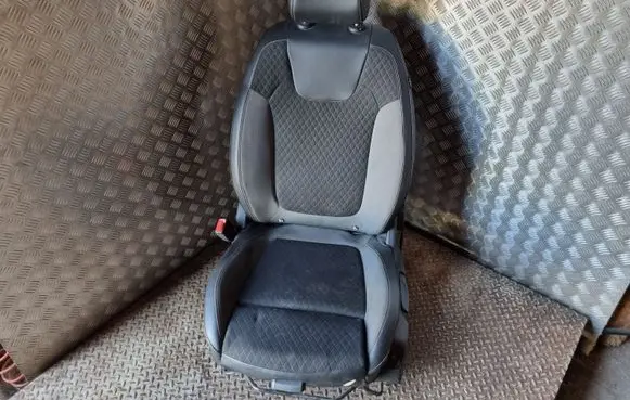 Opel Grandland X Front driver seat 