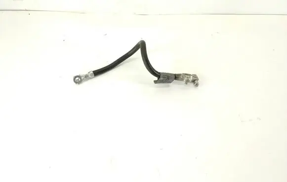 Mercedes-Benz E W212 Positive cable (battery) 557438 F0306696 DES000553