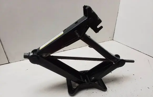 Chrysler Voyager Lift Jack 04860610AB 86384D