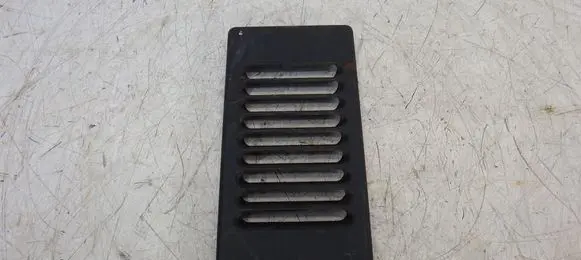 Opel Vivaro Rear air vent grill 788546059R