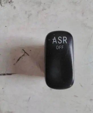 Traction control (ASR) switch