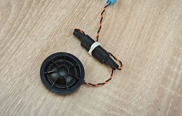 BMW X6 G06 Front door high frequency speaker 6809632