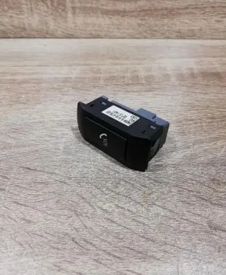 BMW 5 E60 E61 Sos button 691847803 32131401