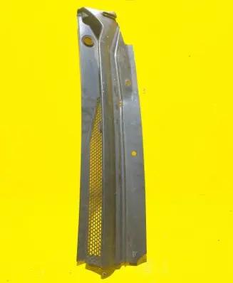Citroen C4 I Picasso Wiper trim 9687793577