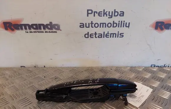 Mazda 2 Front door exterior handle R8375