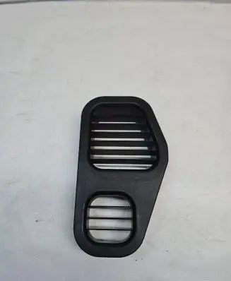 Chrysler Sebring (FJ - JX) Dashboard side air vent grill/cover trim 610998BXHR