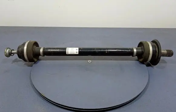 BMW X4 F26 Rear driveshaft 8064997