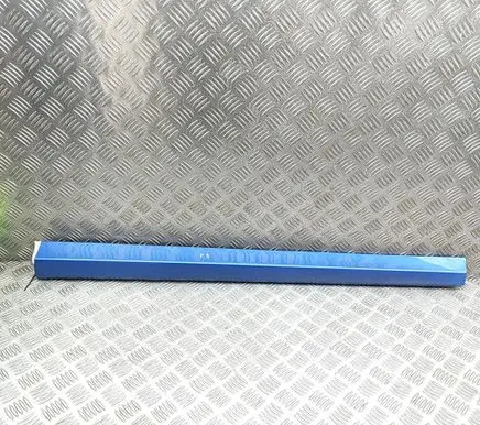 BMW X1 F48 F49 Front door trim (molding) 8060272