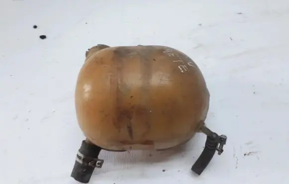 Nissan Vanette Coolant expansion tank/reservoir 217119C001
