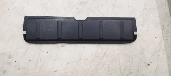 Mitsubishi Outlander Trunk/boot sill cover protection 7224a020