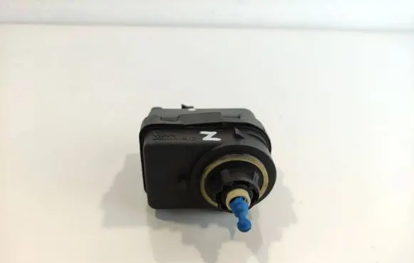 Renault Trafic II (X83) Headlight level adjustment motor R7700415343CAREWAY