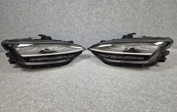Ford Ka Headlights/headlamps set 4121020C