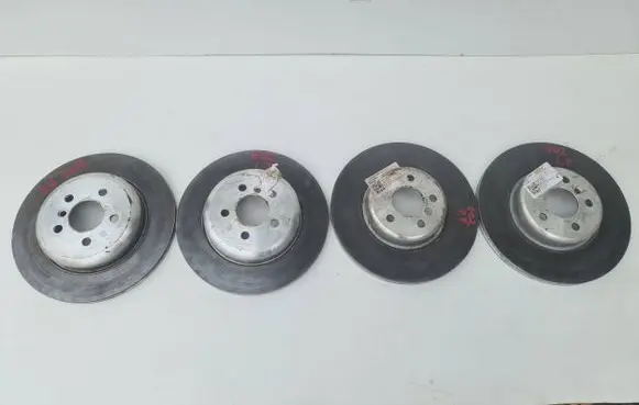 BMW X4 G02 Front brake disc 6882245