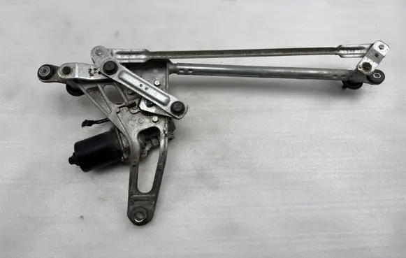 Audi A5 Front wiper linkage and motor 8W6955023B