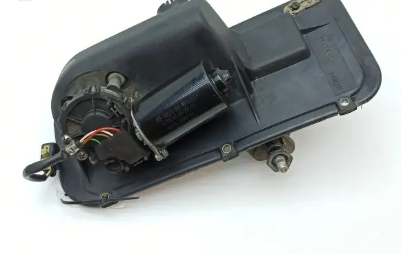 Jaguar XJ X308 Front wiper linkage and motor GNC8973AA 0390241365CEP
