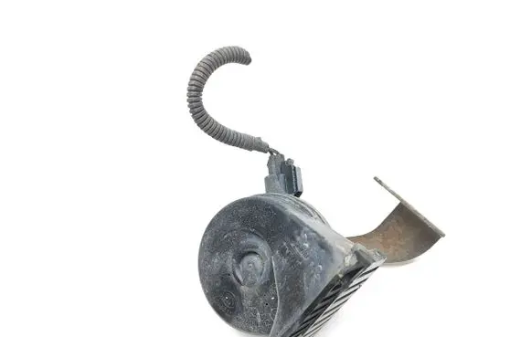 Volvo S90, V90 Horn signal 31662951 3L01022017