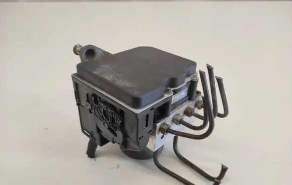 Mercedes-Benz Vito Viano W639 ABS Pump A0014461289 0265235002 0265950444