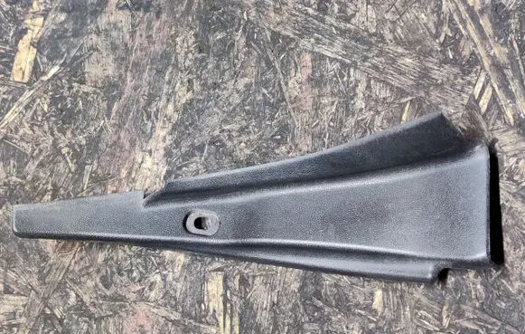Mazda 6 Windshield trim GS1F51PB1