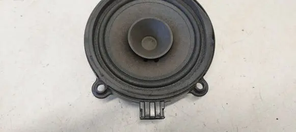 Mercedes-Benz Vito Viano W639 Front door speaker A6398270960 6398270960