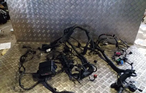 KIA Sorento Engine installation wiring loom 914752P013