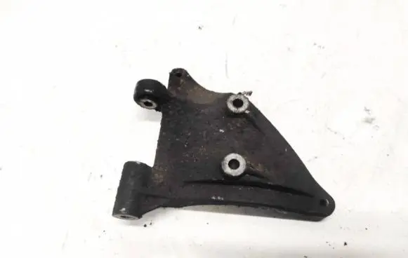Audi A4 S4 B6 8E 8H Engine mounting bracket 059260885