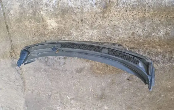 Nissan Murano Z51 Wiper trim 668621AA0A