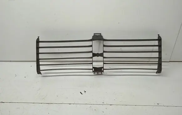 BMW 7 F01 F02 F03 F04 ACC Distronic radar sensor grill/trim 66663482 66663483