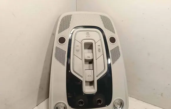 Audi Q7 4M Front seat light 4M0947135AB 01203721 00006811