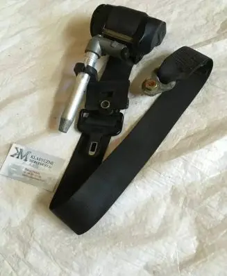 Mercedes-Benz 190 W201 Front seatbelt 2018606685