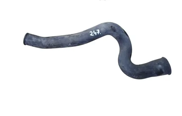 Volkswagen PASSAT B6 Engine coolant pipe/hose 3C1816311