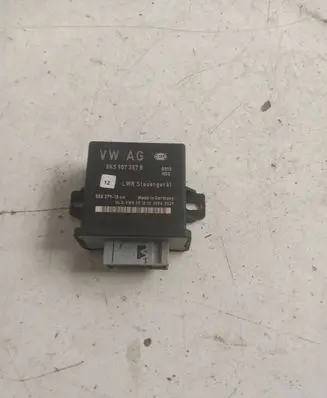 Audi A4 S4 B8 8K Light module LCM 8K5907357B 00837918AB