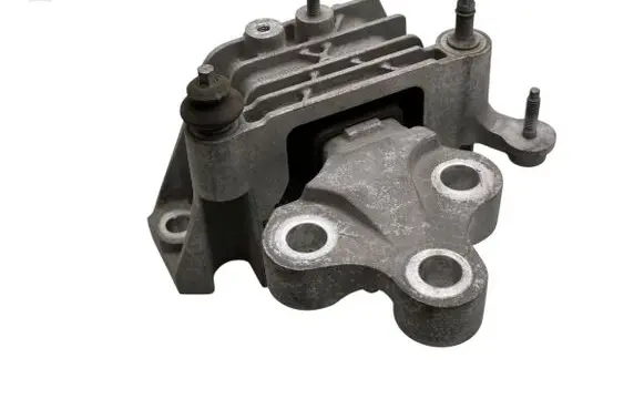 Chrysler Pacifica Gearbox mount P68224742AB D017620416