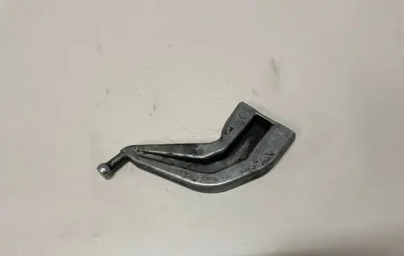 Mercedes-Benz E W211 Engine mounting bracket A6460160238
